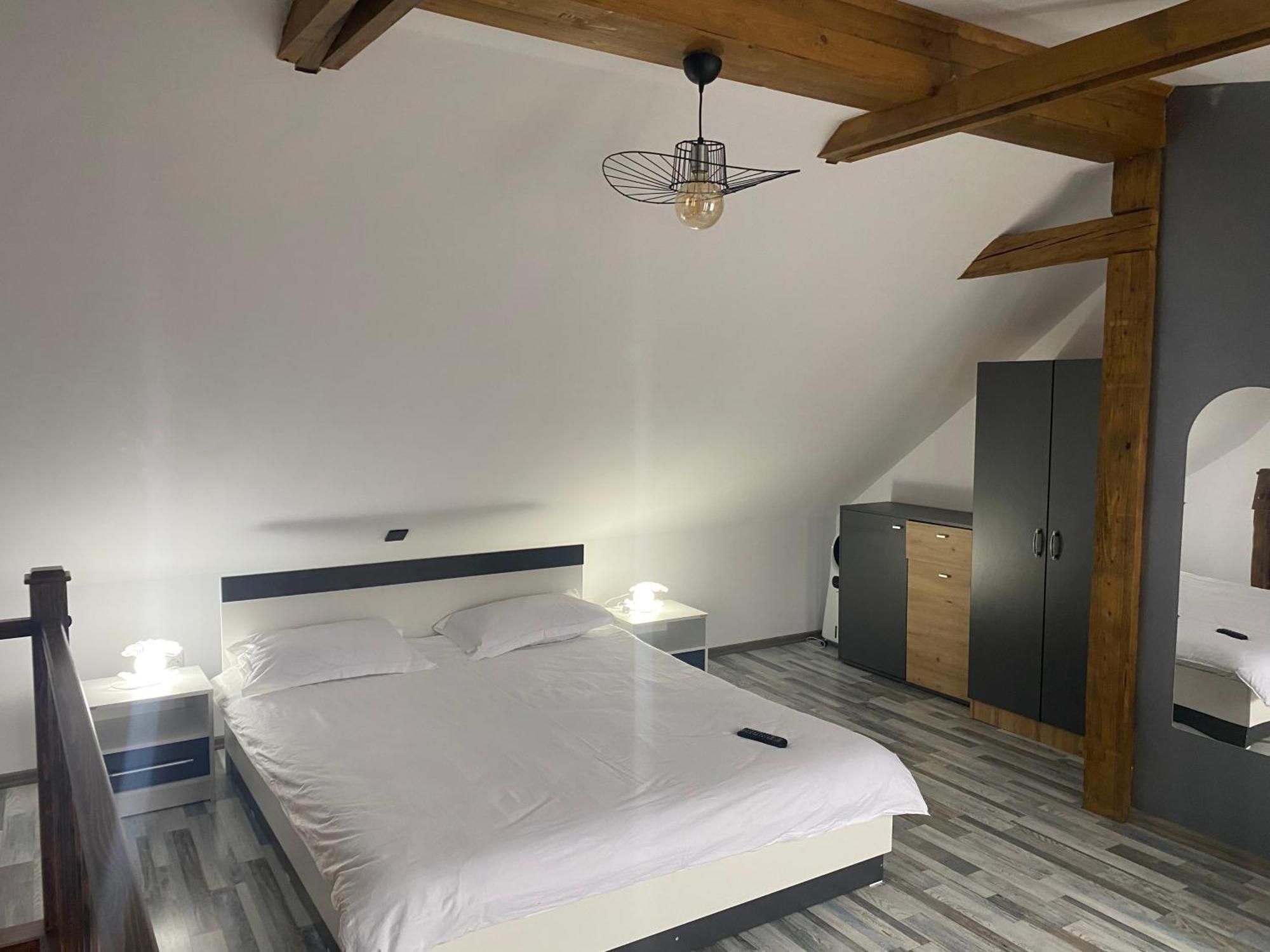 Apartament Delia Брашов Екстериор снимка
